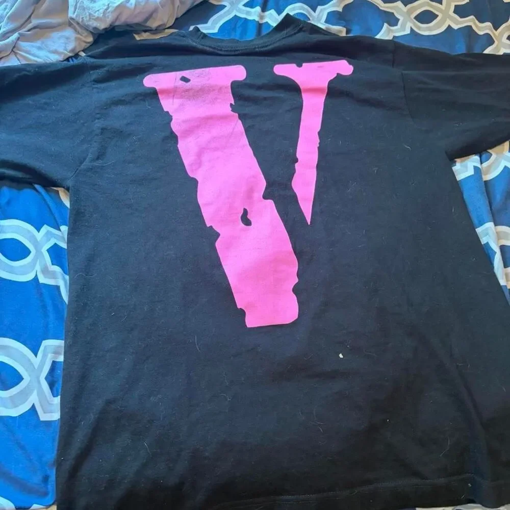 Vlone Black and Pink T-Shirt